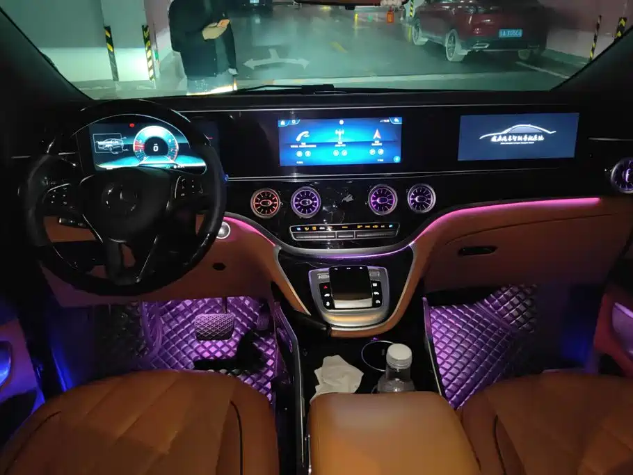 Mercedes-Benz Vito — миниатюра 12