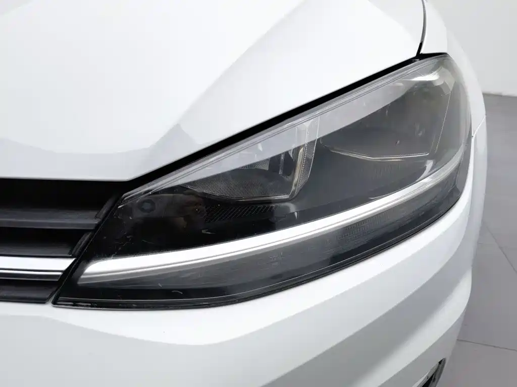 Volkswagen Golf — миниатюра 7