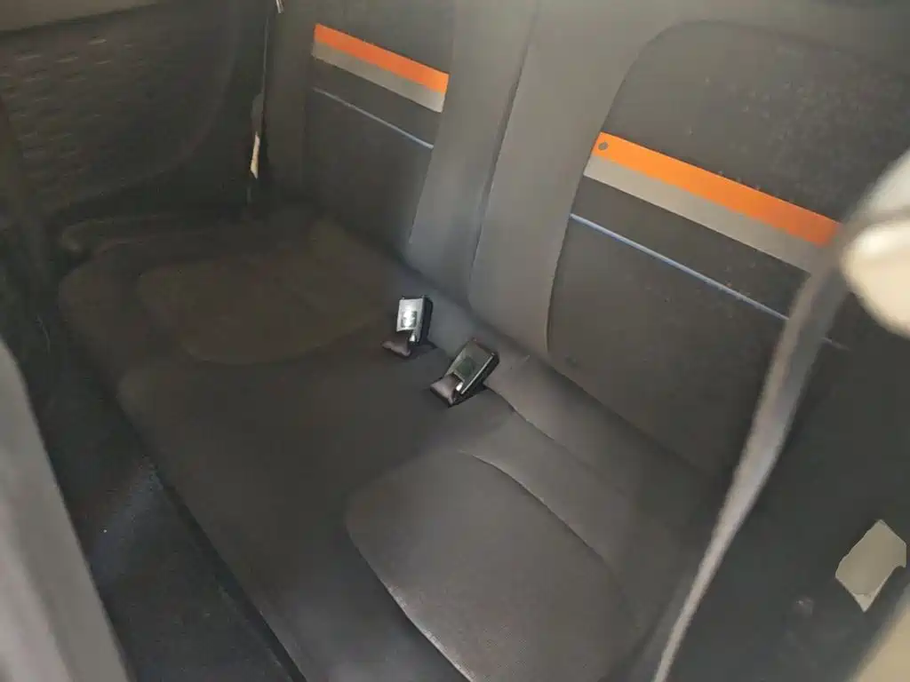Wuling MINIEV — миниатюра 17