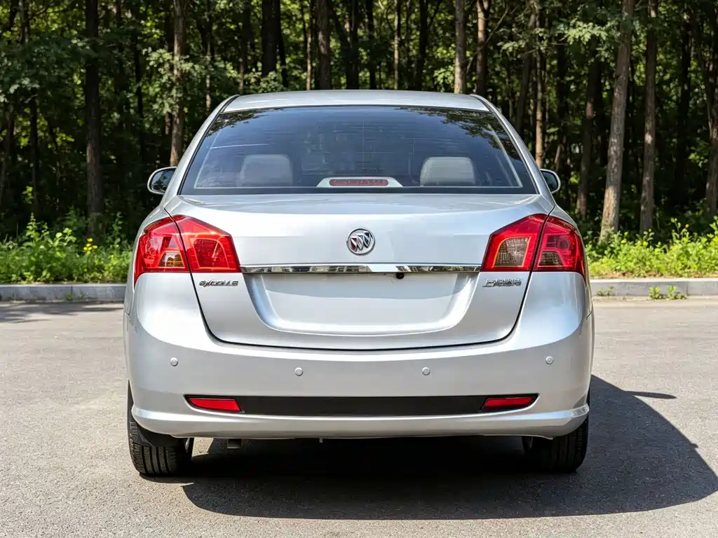 Buick Excelle — миниатюра 5