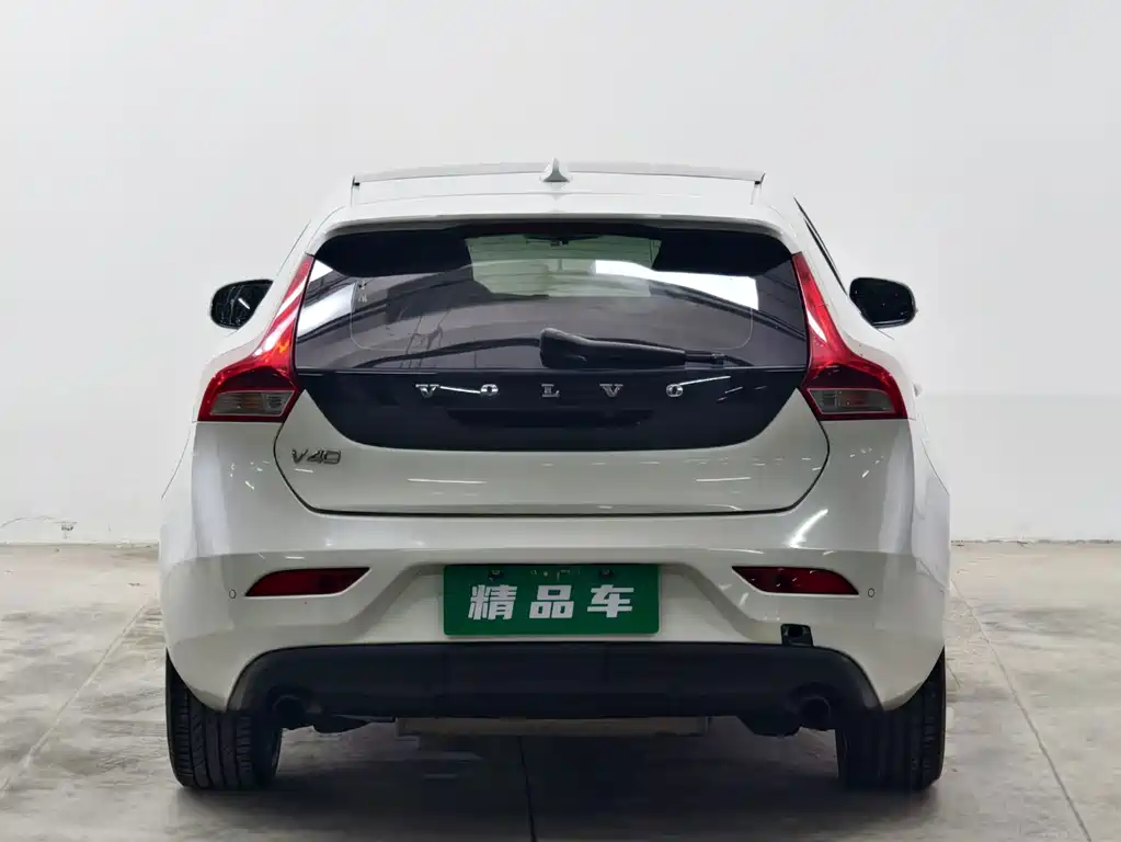 Volvo V40 — миниатюра 5