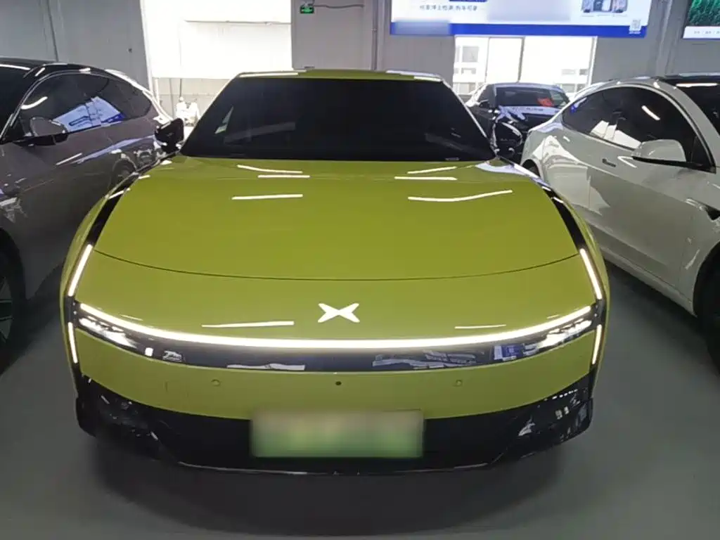 XPeng P7 — миниатюра 3