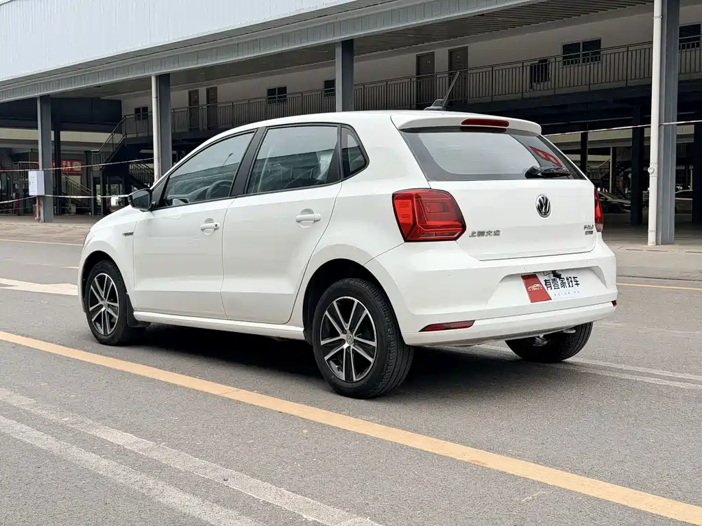 Volkswagen Polo — миниатюра 6