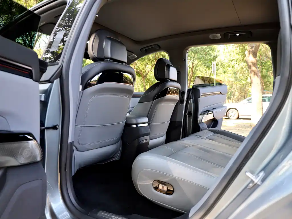 ZEEKR EXTREME KRYPTON 7X