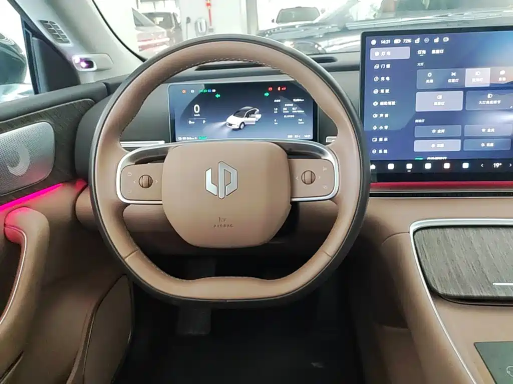 Leapmotor Leapmotor C11 — миниатюра 11