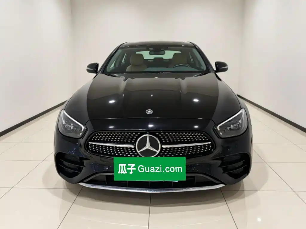 Mercedes-Benz E-Class — миниатюра 2