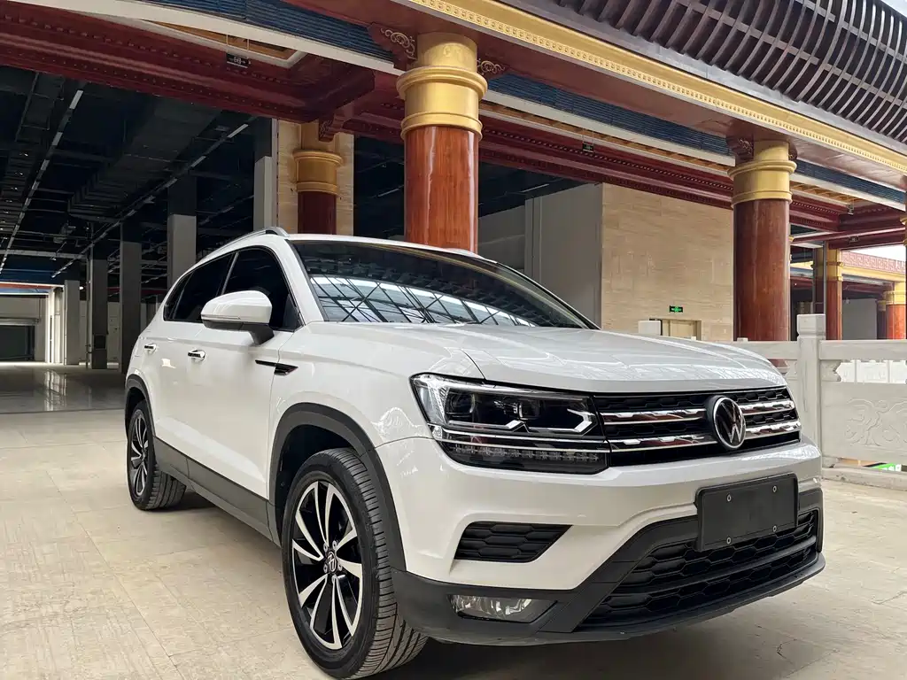 Volkswagen Tharu — миниатюра 3