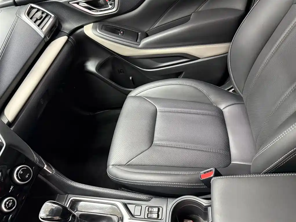Subaru Forester 2022 2.0i AWD Luxury EyeSight