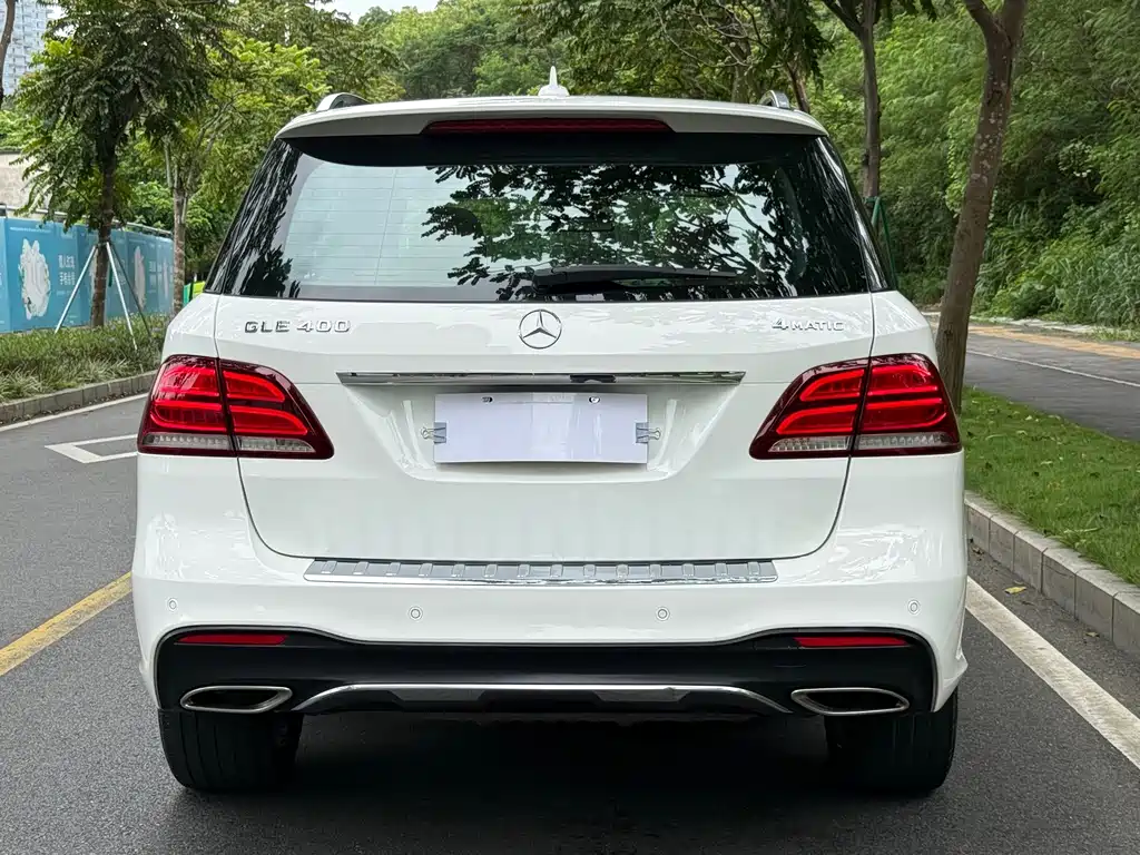 Mercedes-Benz GLE (Import) — миниатюра 9