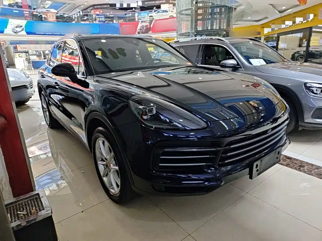 Porsche Cayenne — миниатюра 4