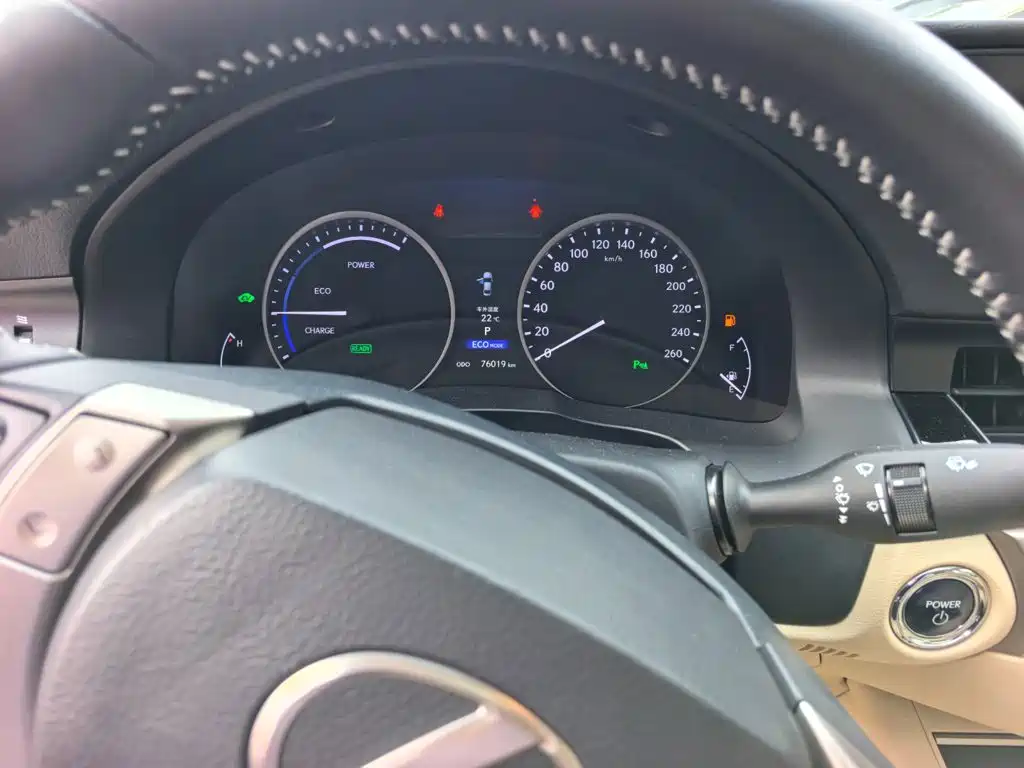 Lexus ES — миниатюра 12