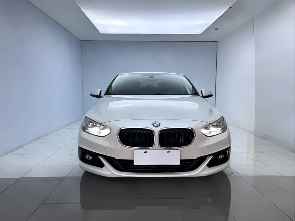 BMW 1 Series 1 2018 118i Fashion