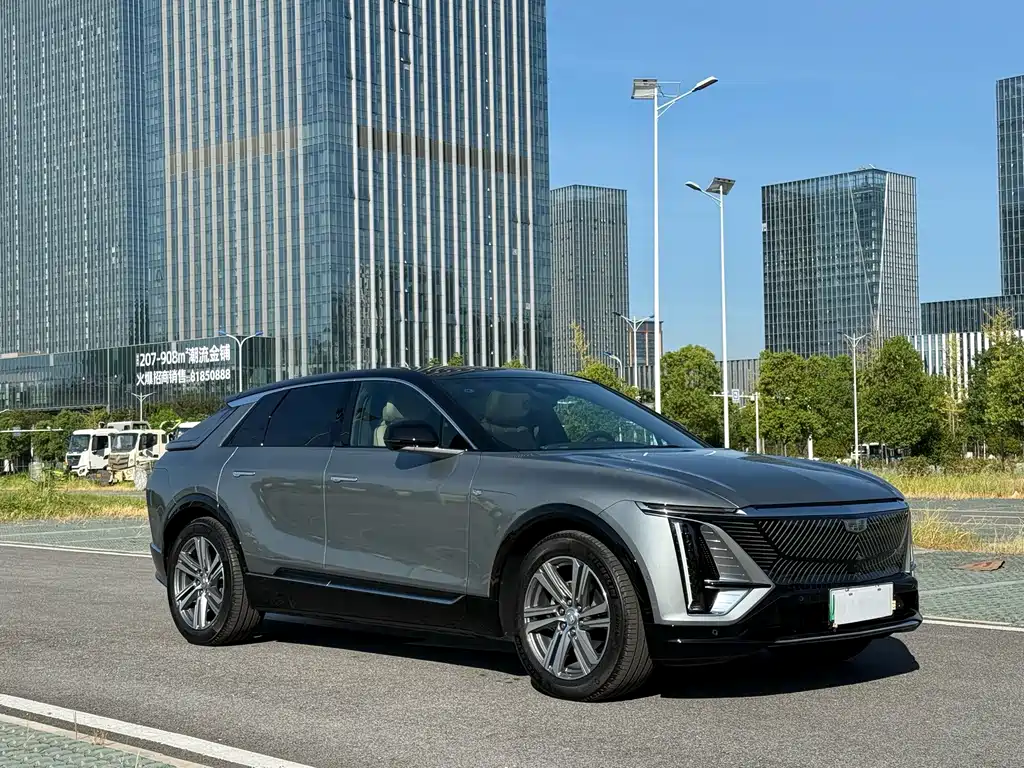 Cadillac Lyriq — миниатюра 3