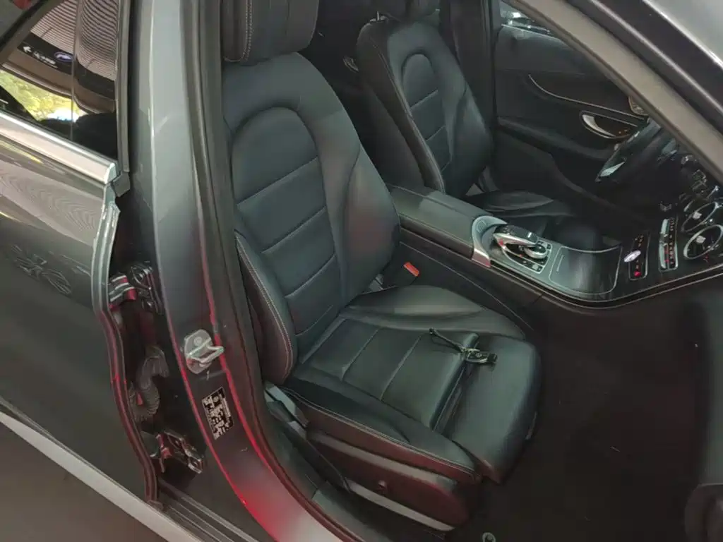 Mercedes-Benz C-Class — миниатюра 25