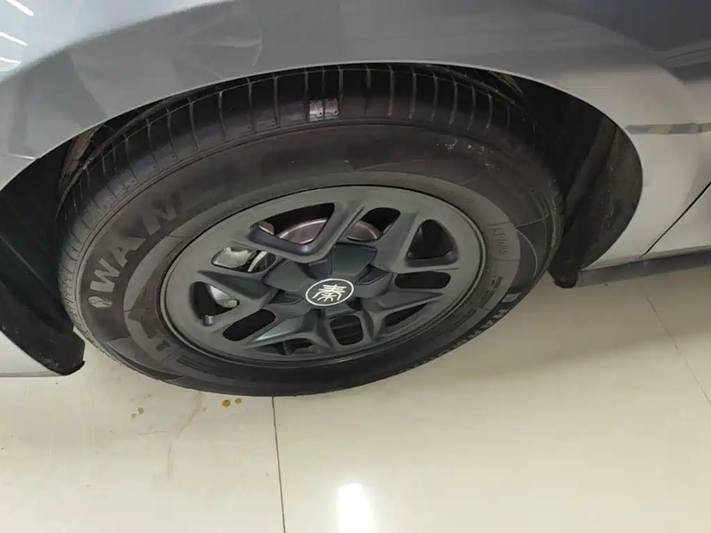 BYD Qin PLUS — миниатюра 23