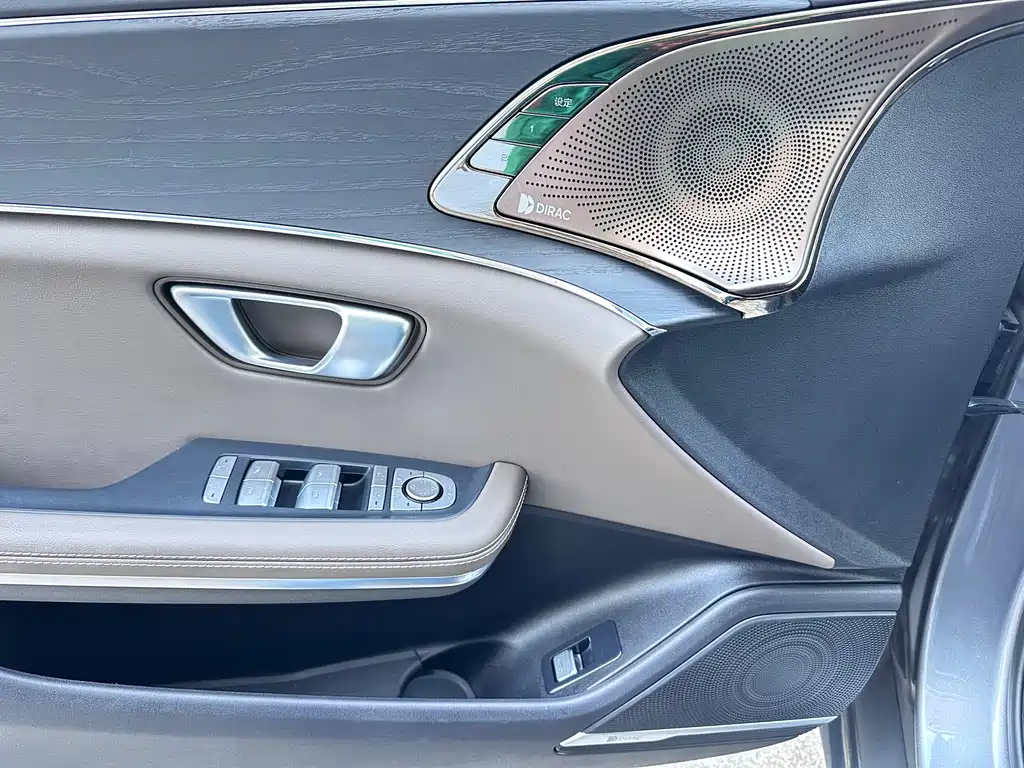 BYD Han — миниатюра 17