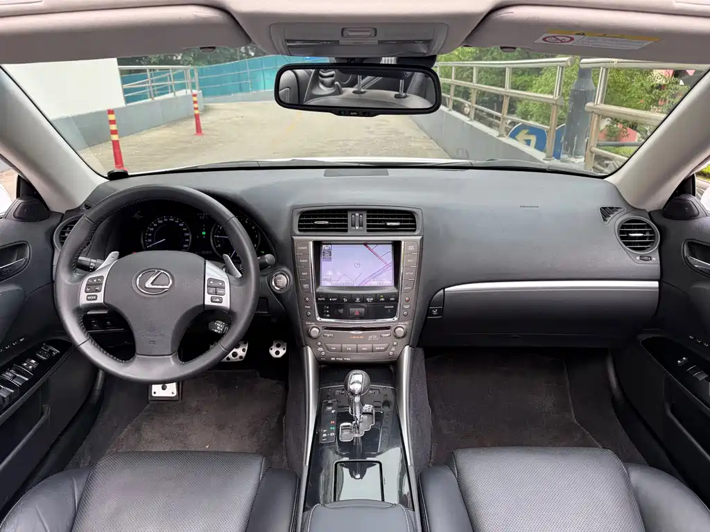 Lexus IS 2011 250C