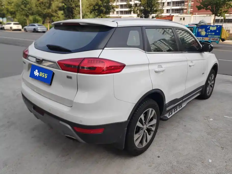 Geely Boyue — миниатюра 3