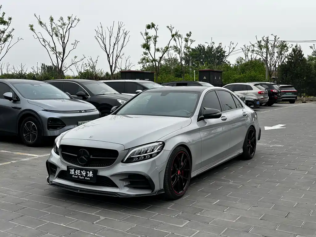 Mercedes-Benz C-Class 2021