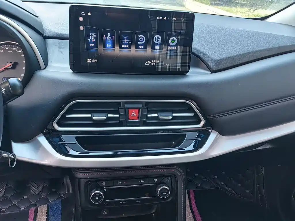 JAC Refine R3 — миниатюра 12