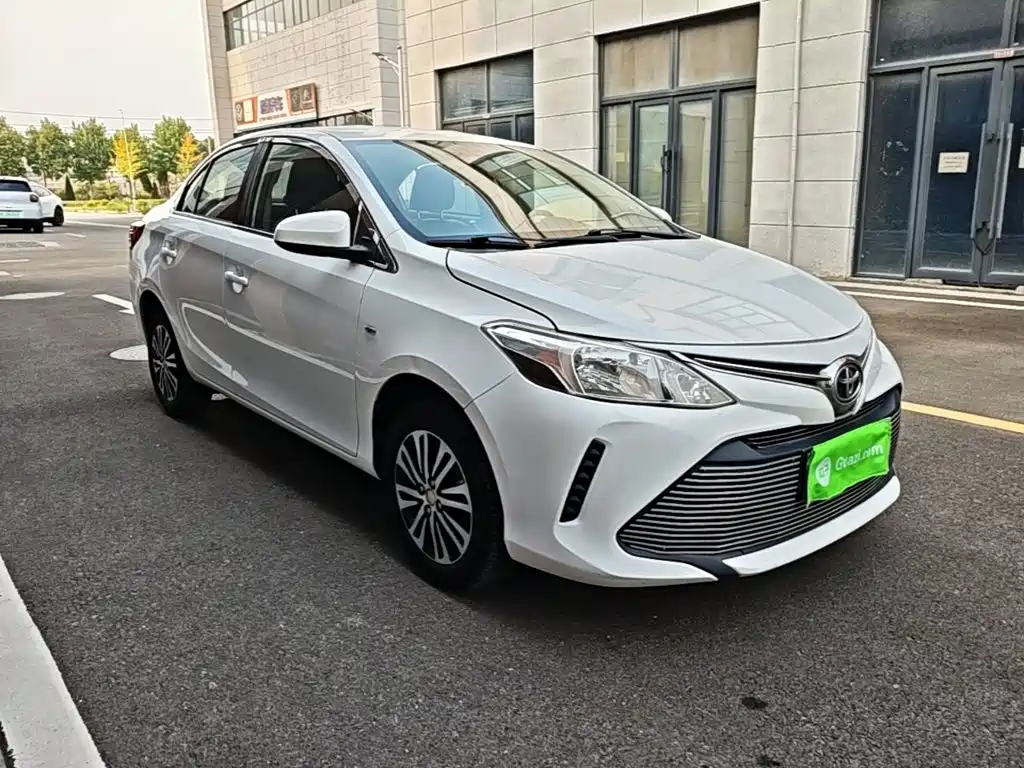 Toyota Vios — миниатюра 4