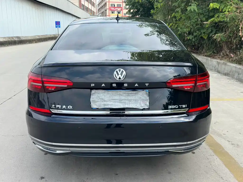 Volkswagen Passat — миниатюра 8