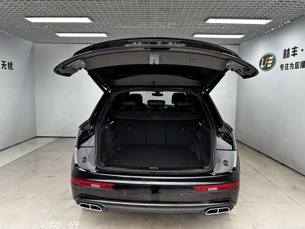 Audi Q5L — миниатюра 27