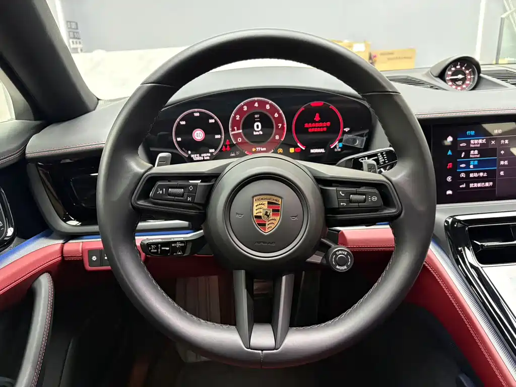 Porsche Panamera — миниатюра 3
