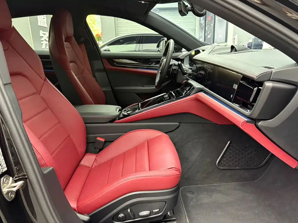 Porsche Panamera — миниатюра 9