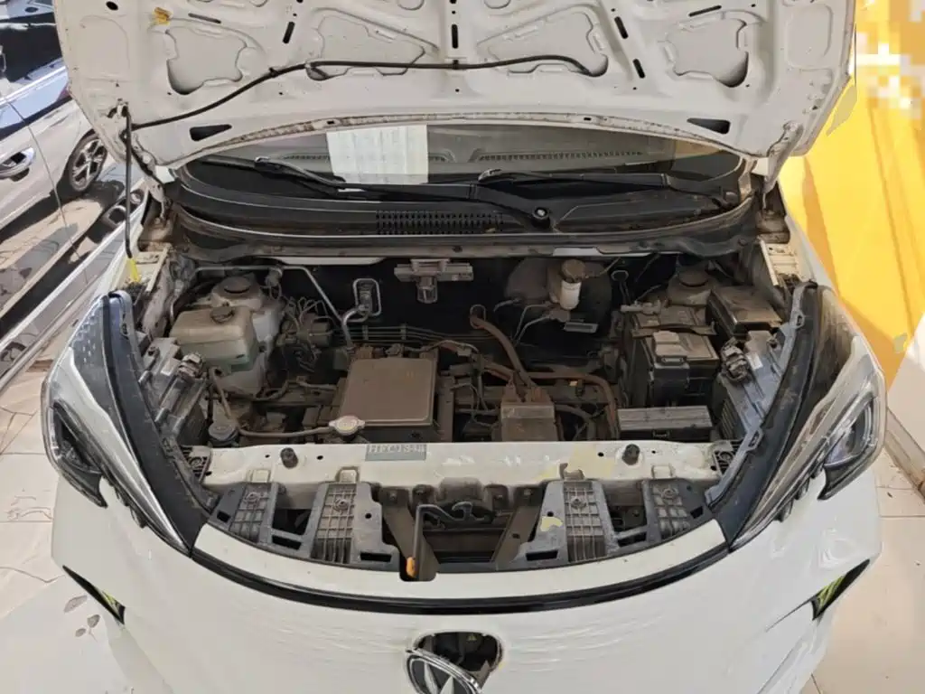 Changan Benben E-Star — миниатюра 20