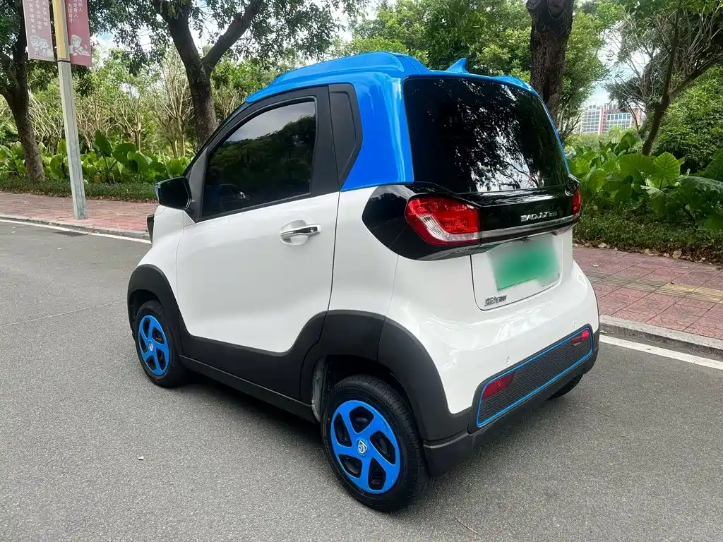 Baojun E100 — миниатюра 5