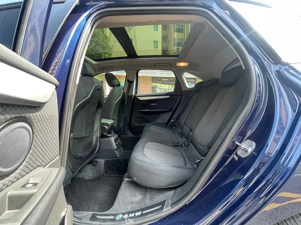 BMW 2 SERIES STATION WAGON