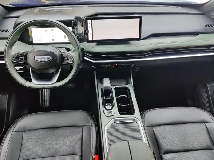 Geely Haoyue L — миниатюра 12