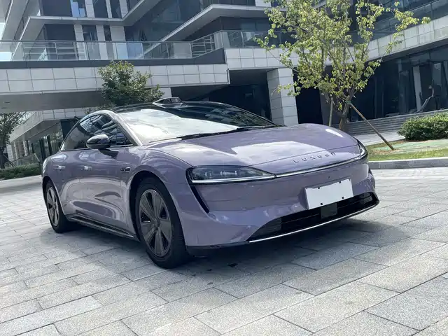 AITO WISDOM WORLD S7 2024