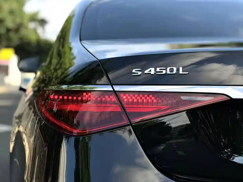Mercedes-Benz S-Class — миниатюра 9