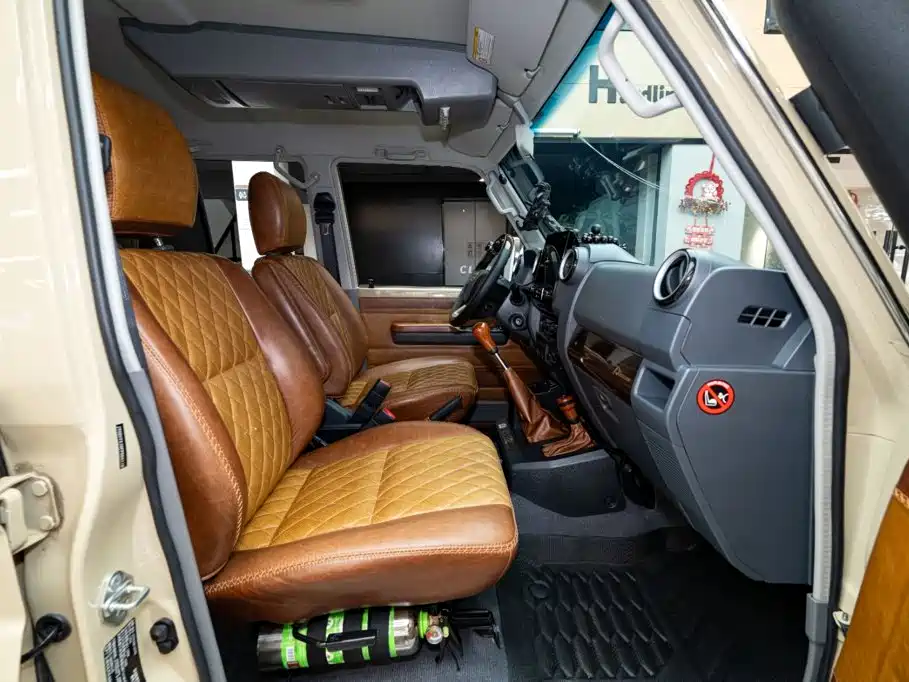 Toyota Land Cruiser — миниатюра 8