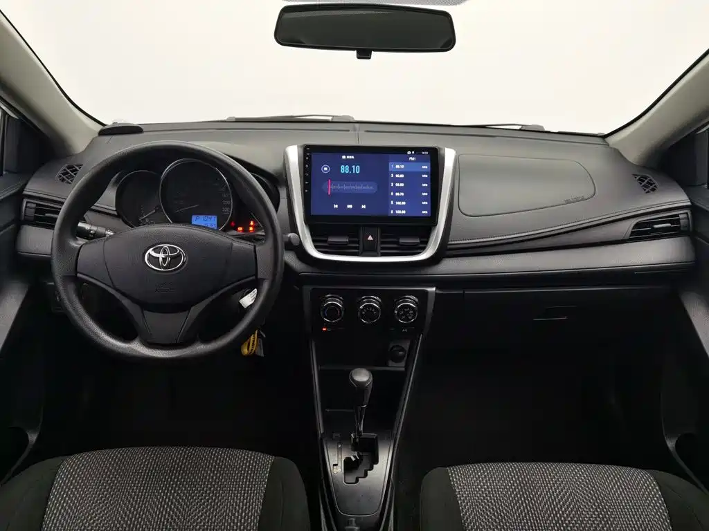 Toyota Vios FS — миниатюра 5