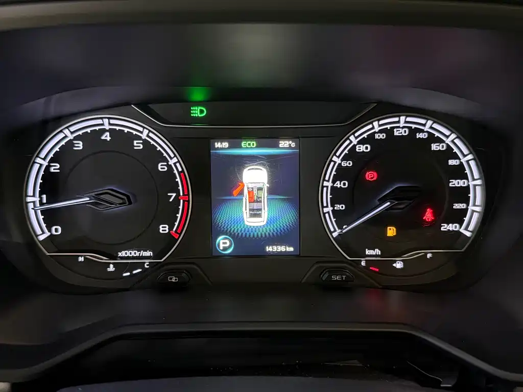 Geely Vision X6 — миниатюра 3