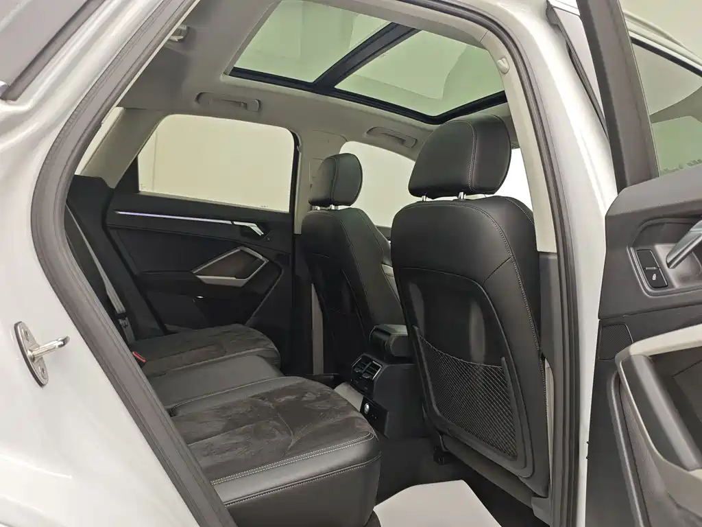 Audi Q3 — миниатюра 19