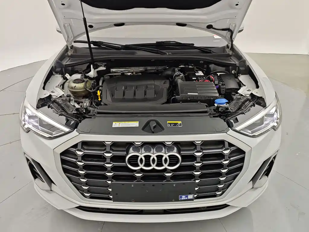 Audi Q3 — миниатюра 32
