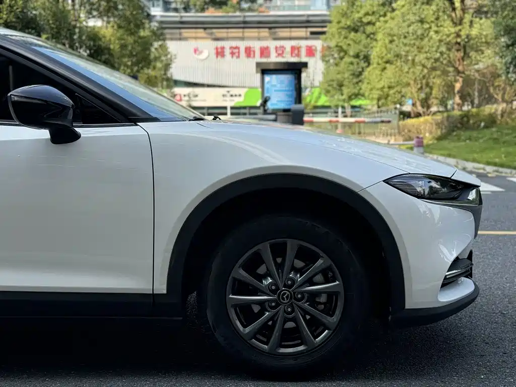 Mazda CX-4 — миниатюра 10