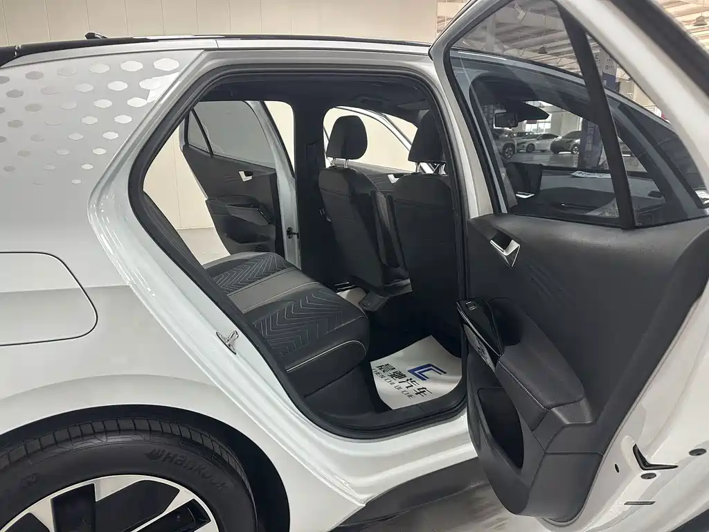 Volkswagen ID.3 — миниатюра 14