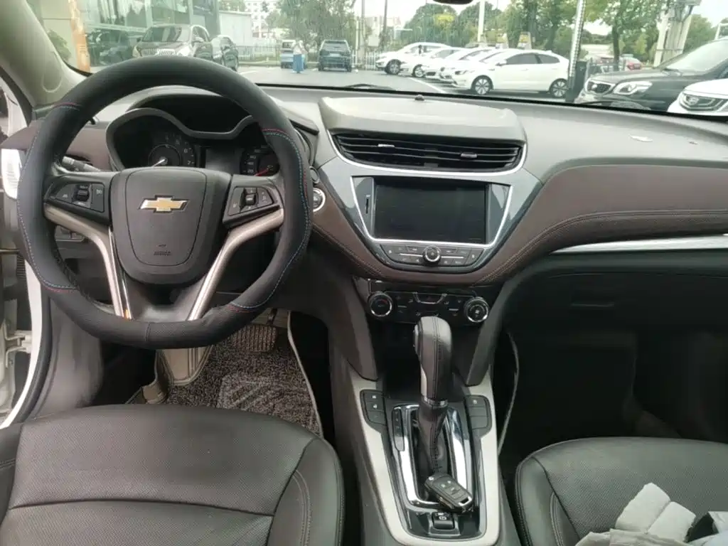 Chevrolet Malibu — миниатюра 10
