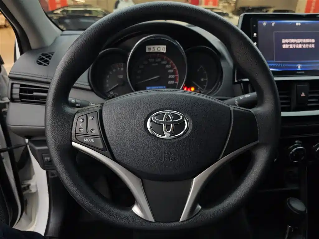 TOYOTA VIOS