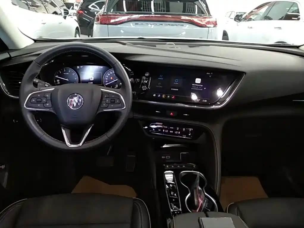 Buick Envision Plus — миниатюра 10