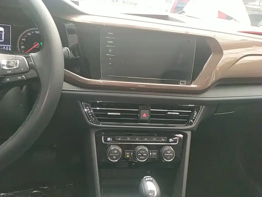 Volkswagen Tharu — миниатюра 13