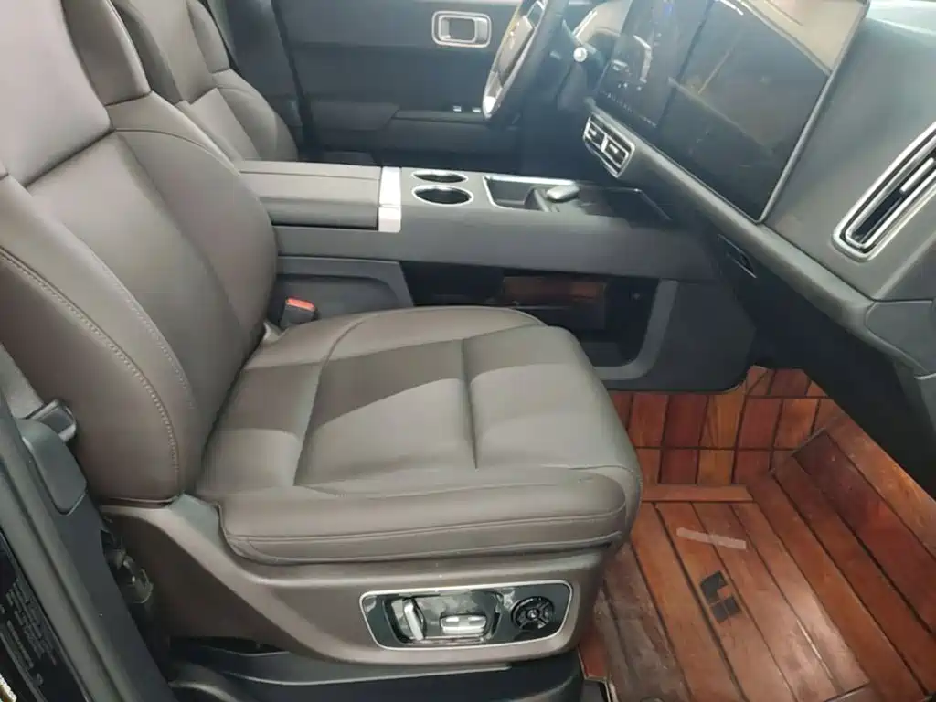 Li Auto Li L9 — миниатюра 25