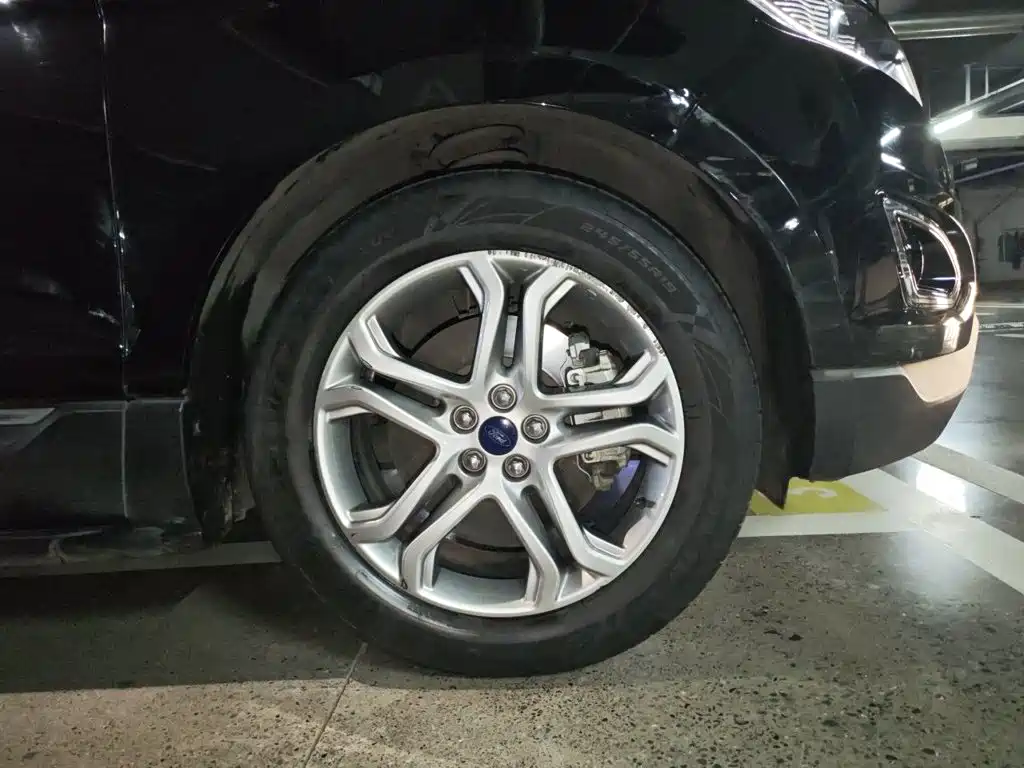 Ford Edge — миниатюра 24