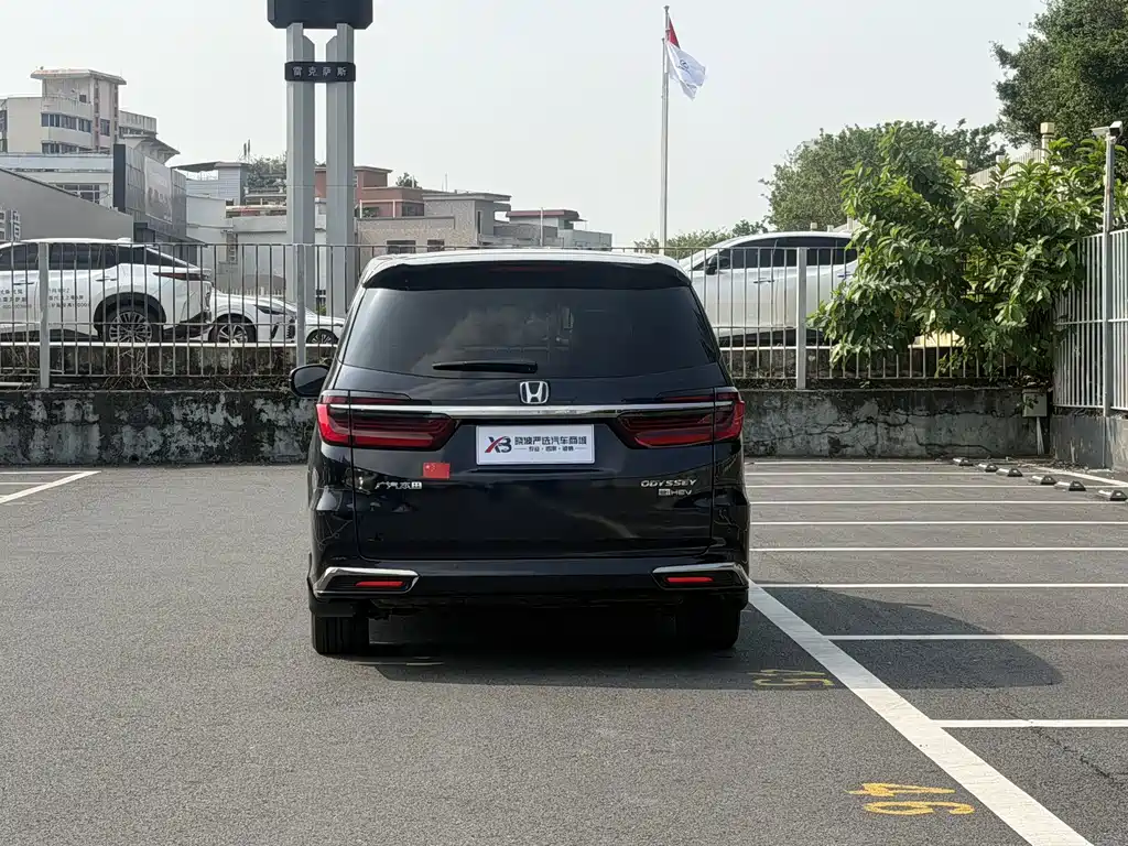 Honda Odyssey — миниатюра 6