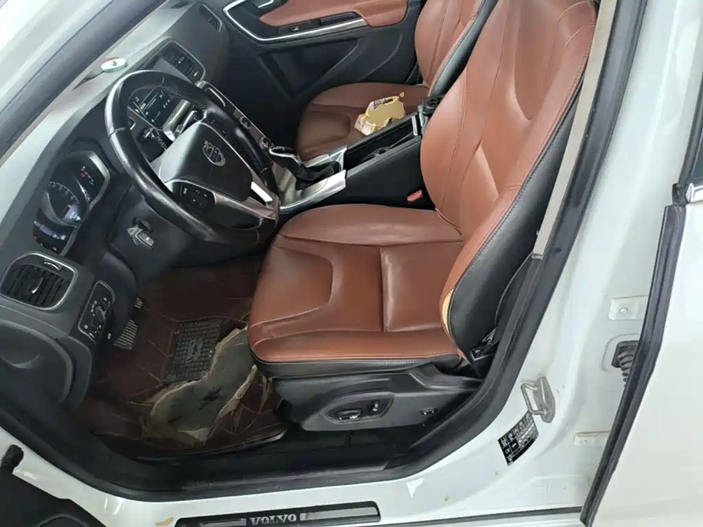 Volvo S60 — миниатюра 15